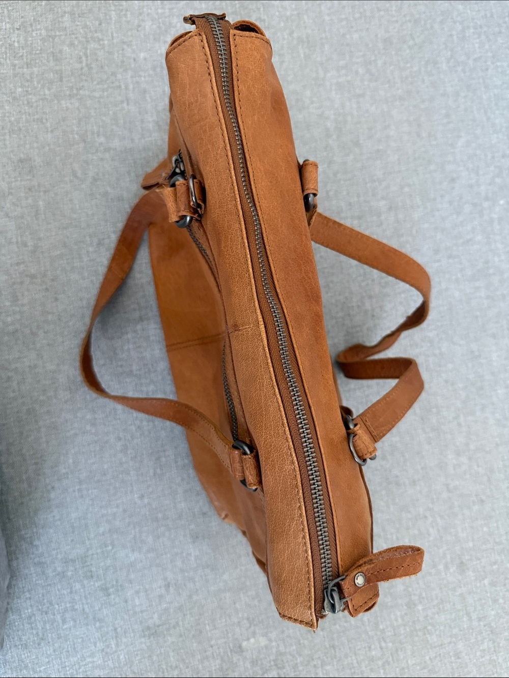 Spikes & Sparrow Cognac Leather Shoulder Bag - Picture 9 of 14